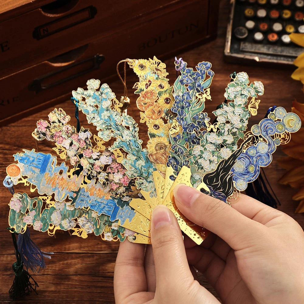 Vintage Artistic Metal Bookmark, Hollow Painting Design With Long Tassel For Office Book Lovers Reading Gift Stationery